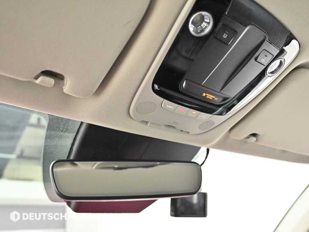 Kia K5 — photo 18