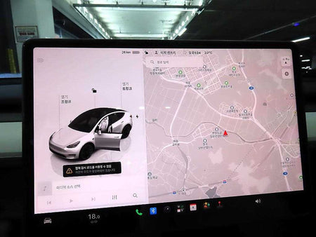 Tesla Model Y — photo 13