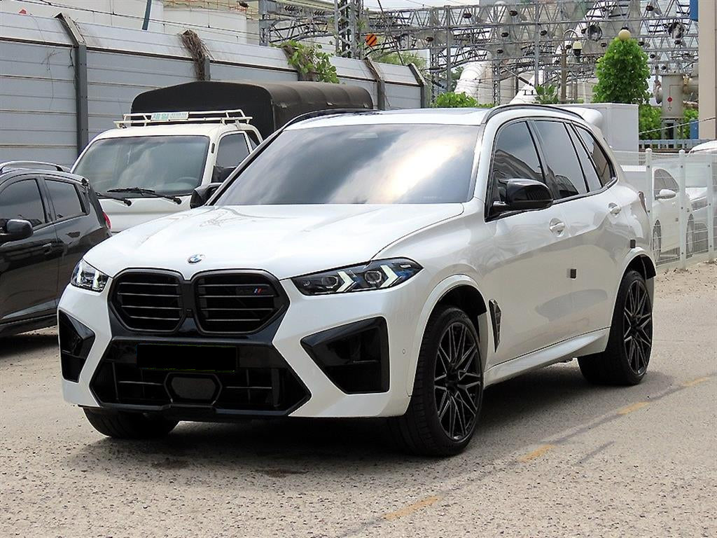 BMW X5M — photo 02