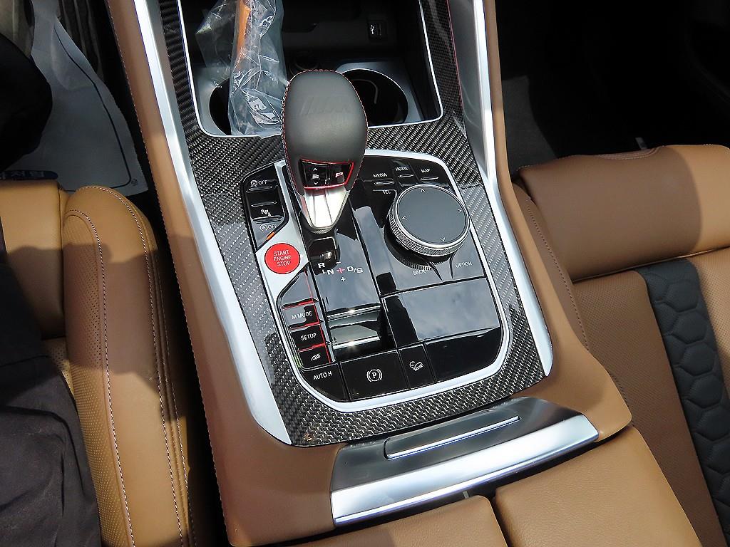 BMW X5M — photo 11