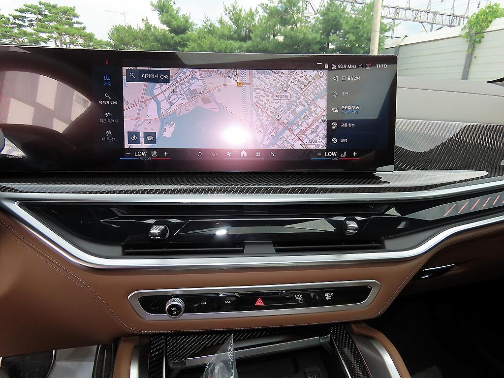 BMW X5M — photo 13