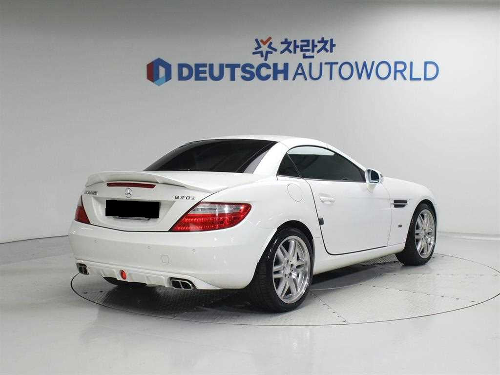 Mercedes-Benz SLK-Class — photo 02
