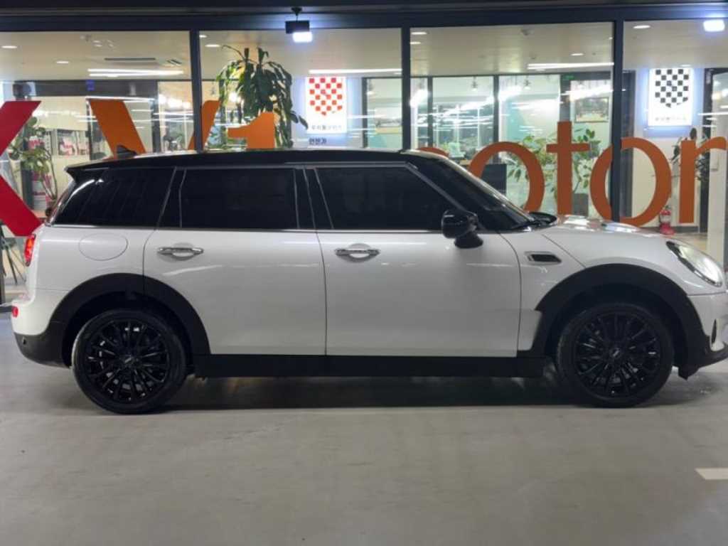 Mini Clubman — photo 03
