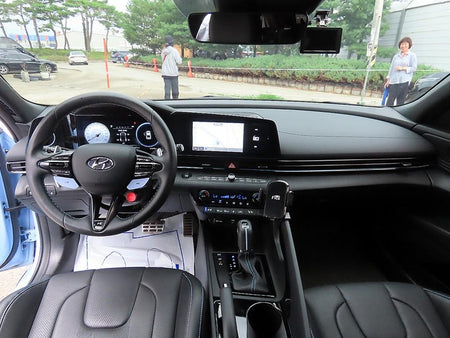 Hyundai Avante — photo 07