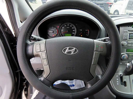 Hyundai Starex — photo 08