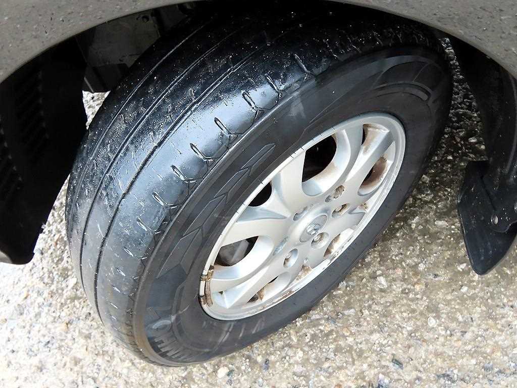 Hyundai Starex — photo 17