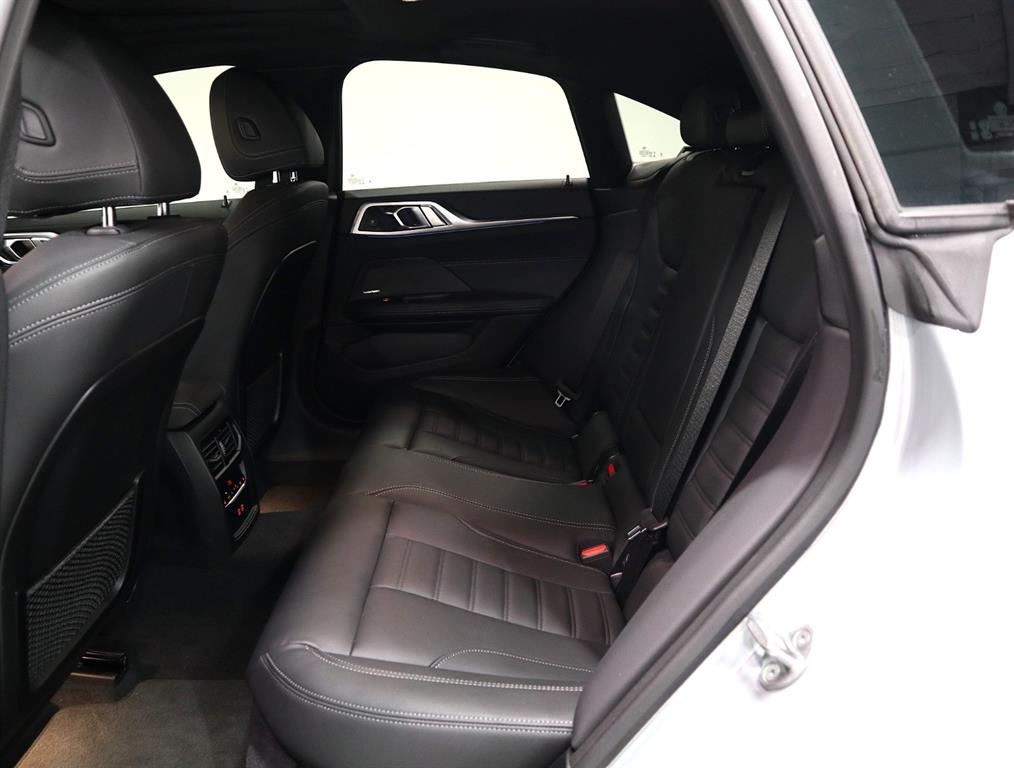BMW 4-Series — photo 10