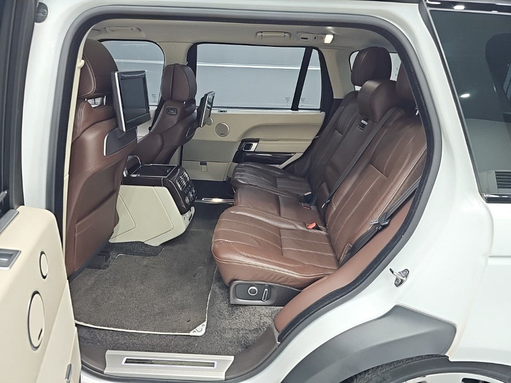 Land Rover Range Rover — photo 10
