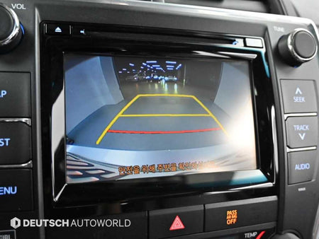 Toyota Camry — photo 15