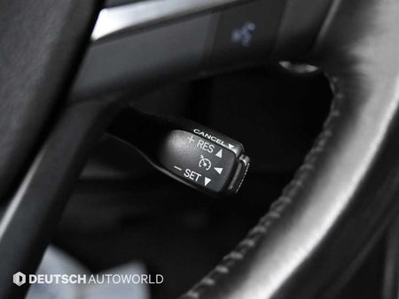 Toyota Camry — photo 16