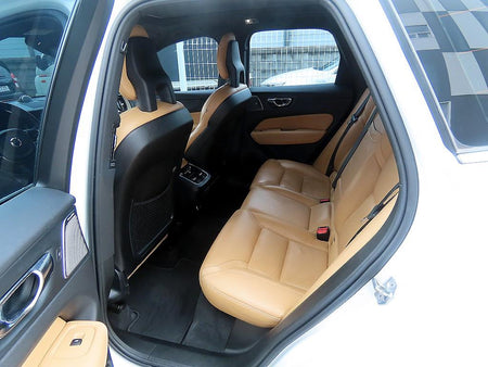 Volvo XC60 — photo 06