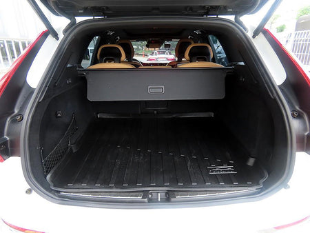 Volvo XC60 — photo 17