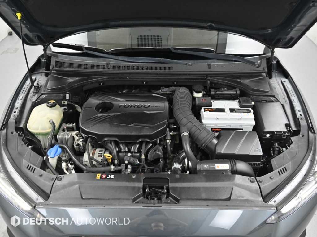 Hyundai Veloster — photo 06