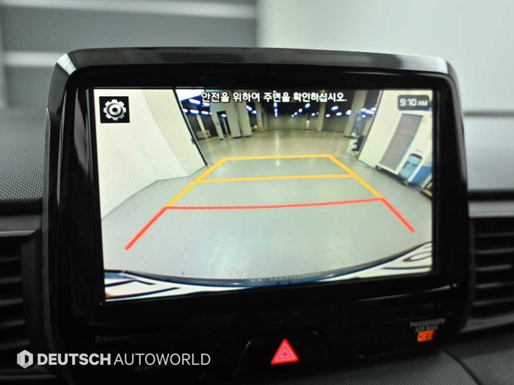 Hyundai Veloster — photo 15
