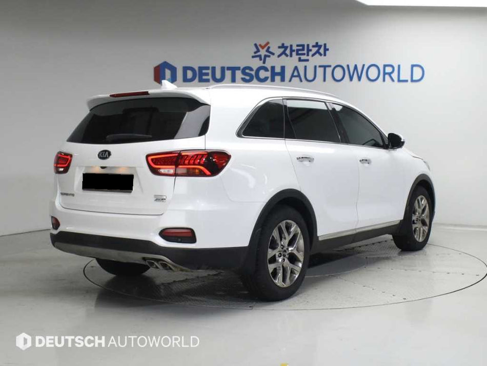 Kia Sorento — photo 02