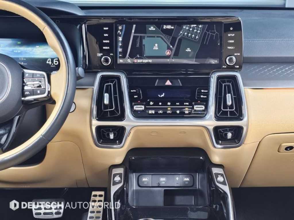 Kia Sorento — photo 17