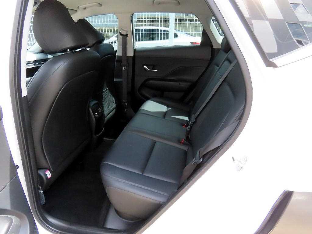 Hyundai Kona — photo 05