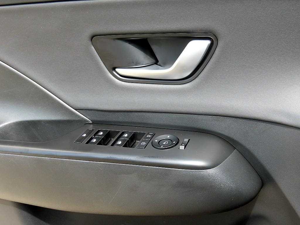 Hyundai Kona — photo 10