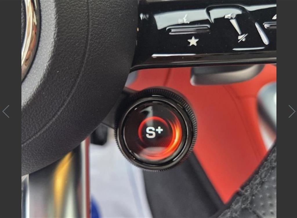 Mercedes-Benz AMG GT — photo 13