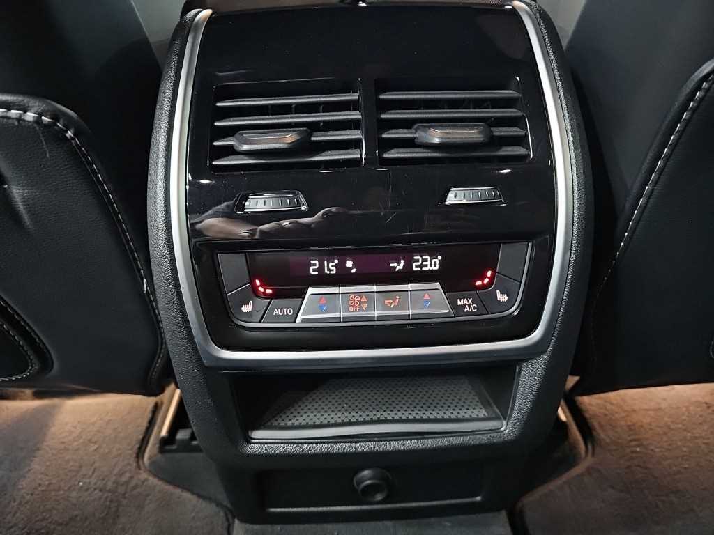 BMW X5M — photo 14