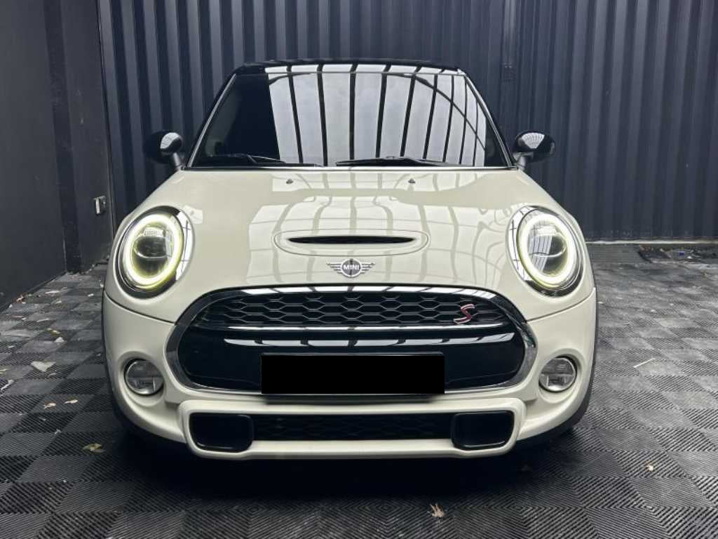 Mini Cooper — photo 01