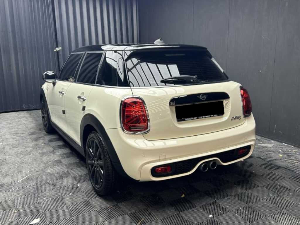 Mini Cooper — photo 04