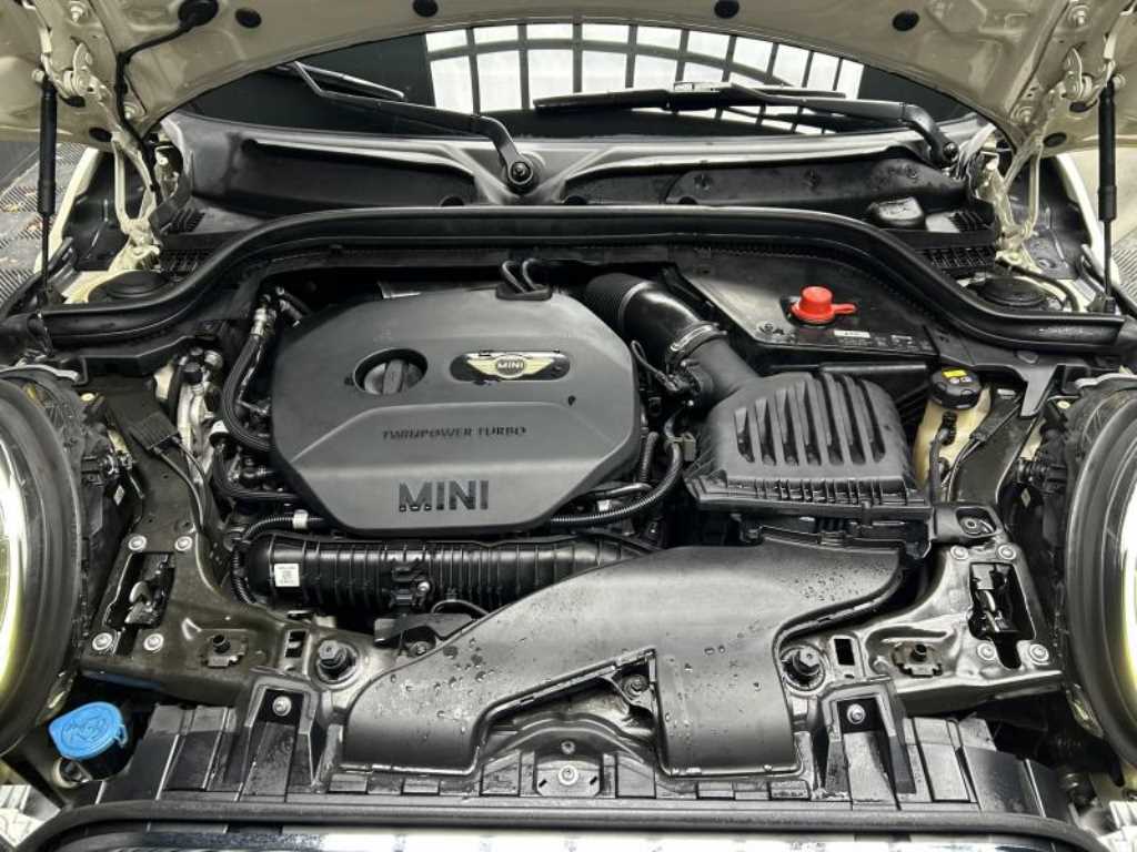 Mini Cooper — photo 18