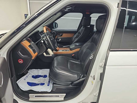 Land Rover Range Rover — photo 11