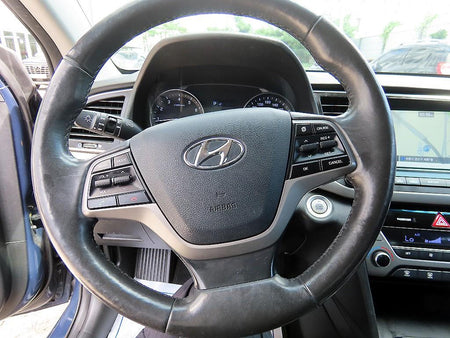 Hyundai Avante — photo 08