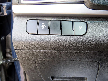 Hyundai Avante — photo 12