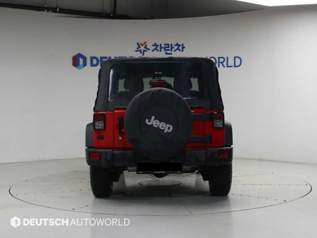 Jeep Wrangler — photo 04