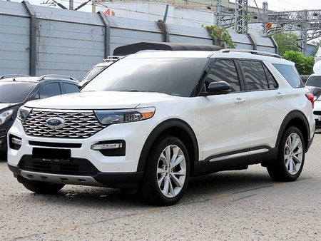 Ford Explorer — photo 02