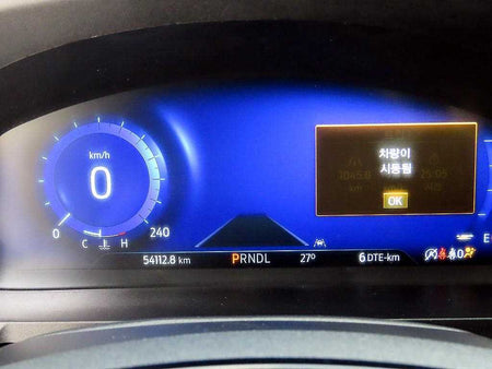Ford Explorer — photo 09