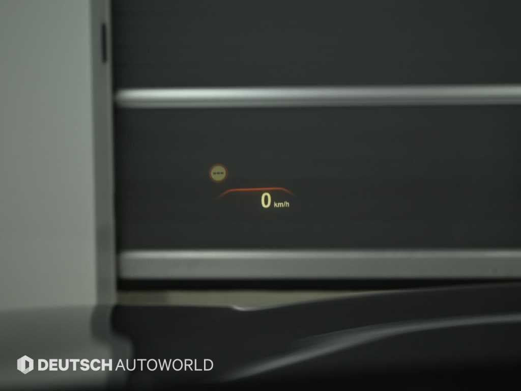 BMW 5-Series — photo 17