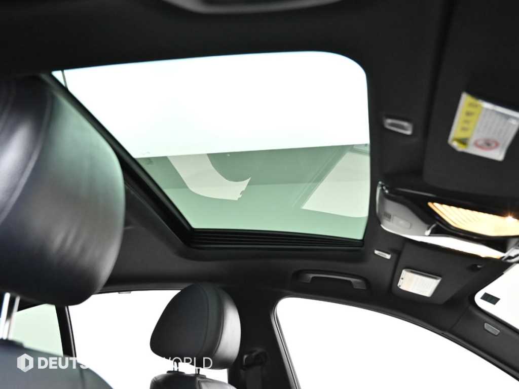 BMW 5-Series — photo 18
