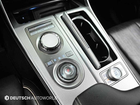Genesis GV80 — photo 09