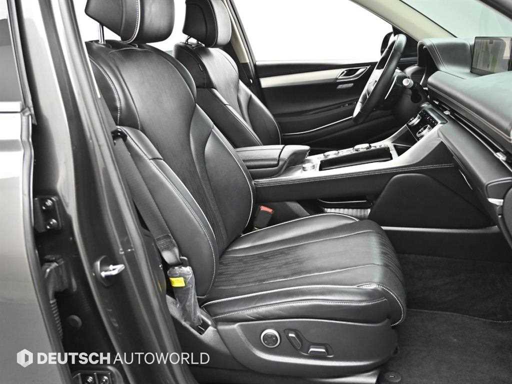 Genesis GV80 — photo 10
