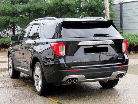 Ford Explorer — photo 03