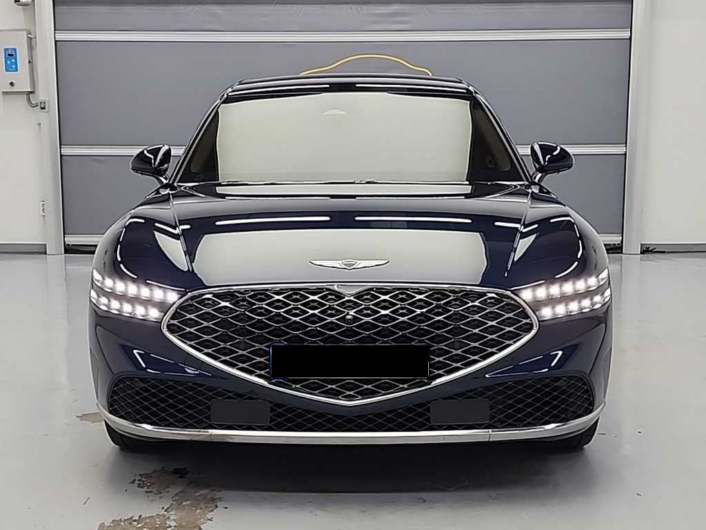 Genesis G90 — photo 02