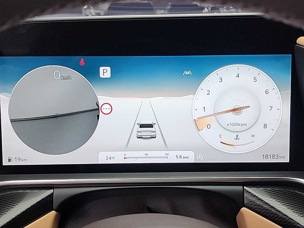 Genesis G90 — photo 06