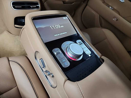 Genesis G90 — photo 13