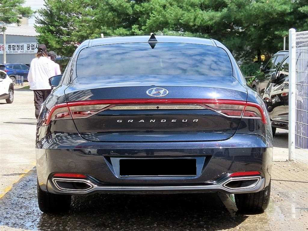 Hyundai Grandeur — photo 04