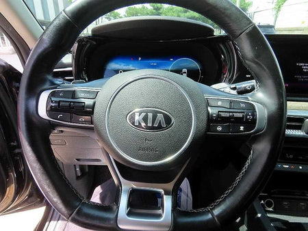 Kia K5 — photo 08