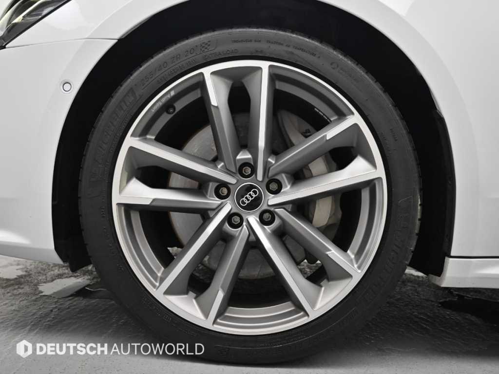 Audi A7 — photo 05