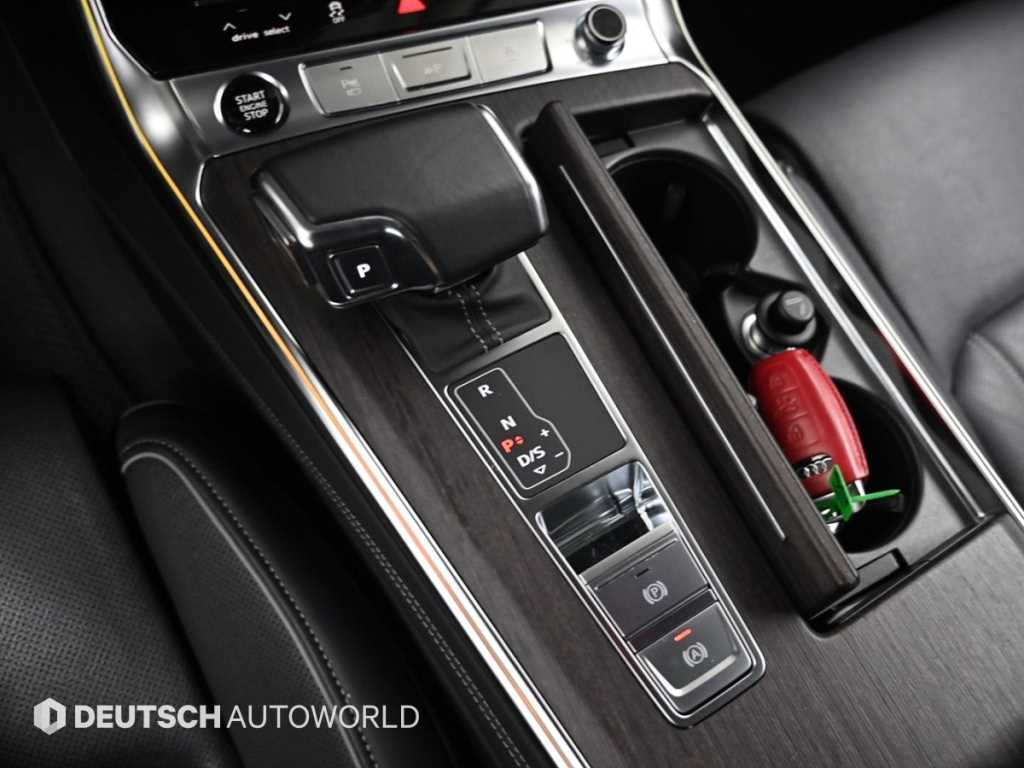 Audi A7 — photo 09