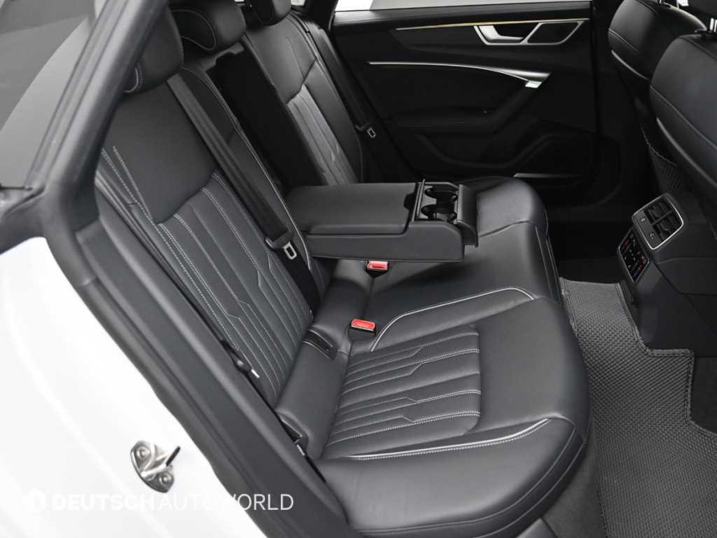 Audi A7 — photo 12