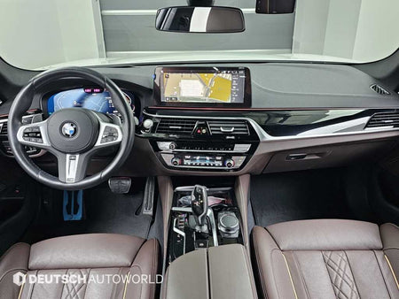 BMW 5-Series — photo 07