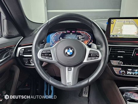 BMW 5-Series — photo 13