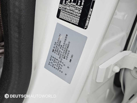 BMW 5-Series — photo 20