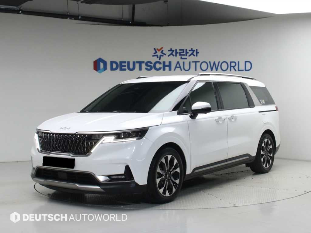 Kia Carnival — photo 01